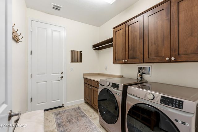 2428 E Lost Ranch Trail, Green Valley, AZ 85614