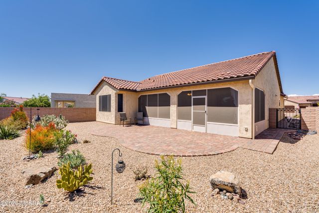 2428 E Lost Ranch Trail, Green Valley, AZ 85614