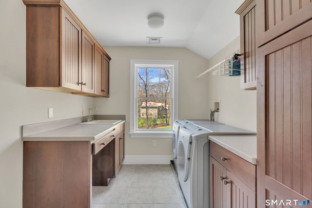 212 Flanders Road, Stonington, CT 06378