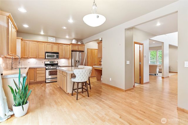 5643 Old Settler Drive, Ferndale, WA 98248