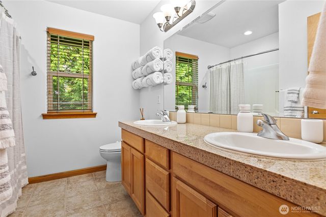 5643 Old Settler Drive, Ferndale, WA 98248
