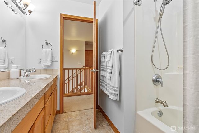 5643 Old Settler Drive, Ferndale, WA 98248