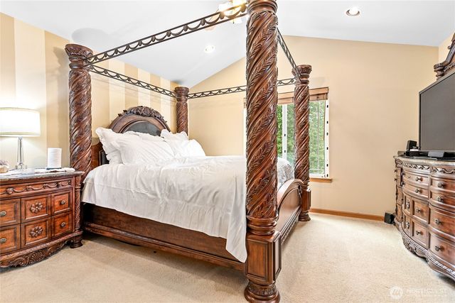 5643 Old Settler Drive, Ferndale, WA 98248