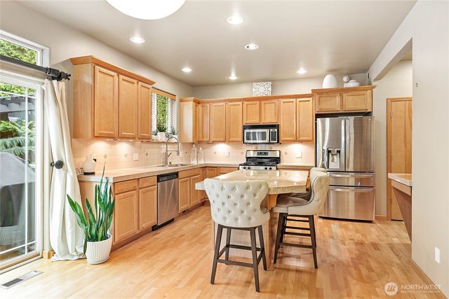 5643 Old Settler Drive, Ferndale, WA 98248