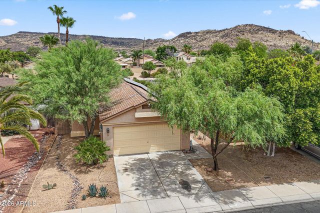 4052 W VILLA LINDA Drive, Glendale, AZ 85310