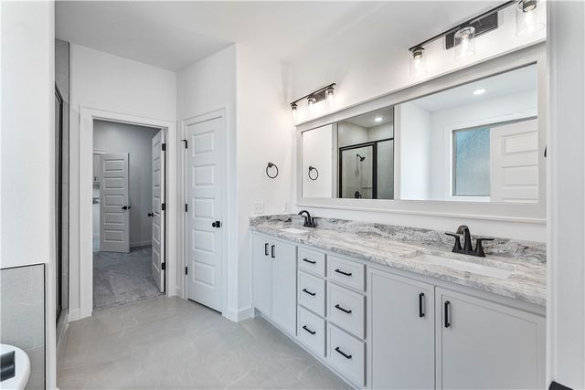 1502 Crystal Clear Lane, Cave Springs, AR 72718