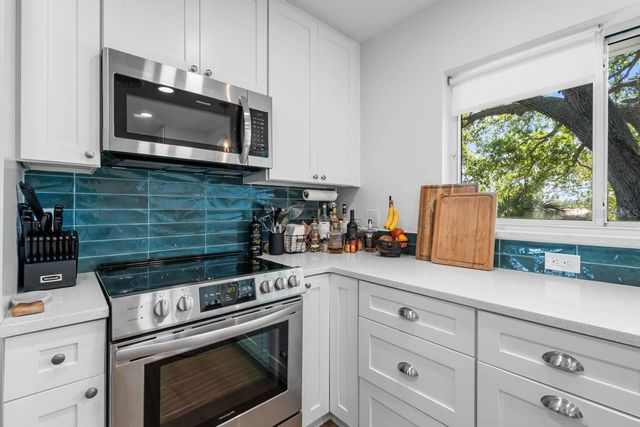 3723 ORCHARD GROVE LANE, Largo, FL 33770