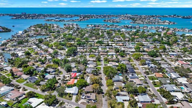 3723 ORCHARD GROVE LANE, Largo, FL 33770