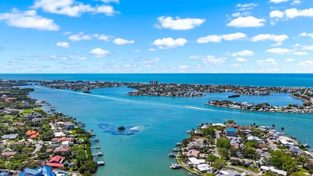 3723 ORCHARD GROVE LANE, Largo, FL 33770