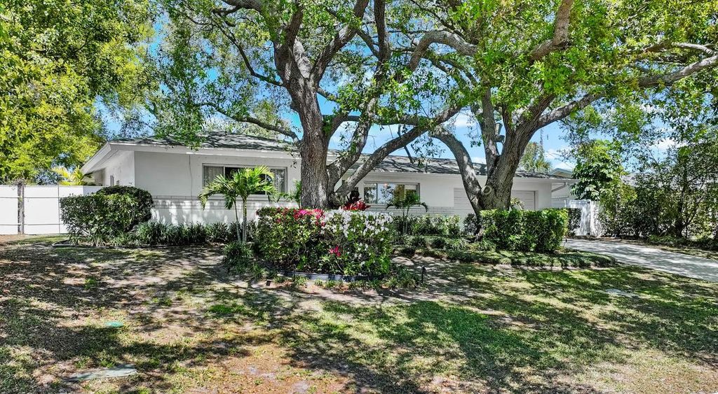 3723 ORCHARD GROVE LANE, Largo, FL 33770