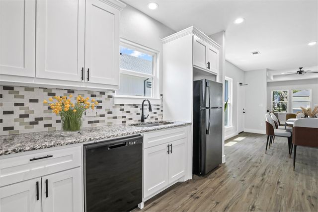 516 E Heron Street, Denison, TX 75021