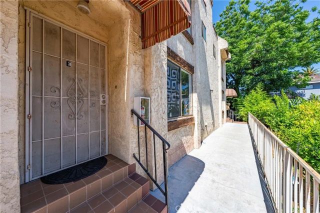 1420 S 5th Street E, Alhambra, CA 91803