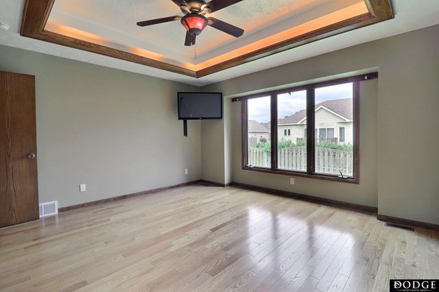 2425 E 16 Street, Fremont, NE 68025