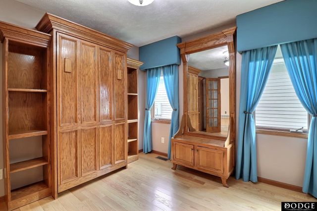2425 E 16 Street, Fremont, NE 68025