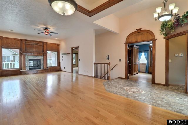2425 E 16 Street, Fremont, NE 68025