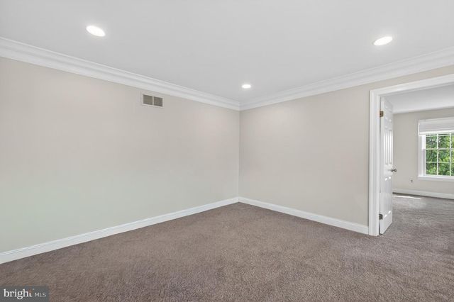 1307 CIRCLE DR, West Chester, PA 19382