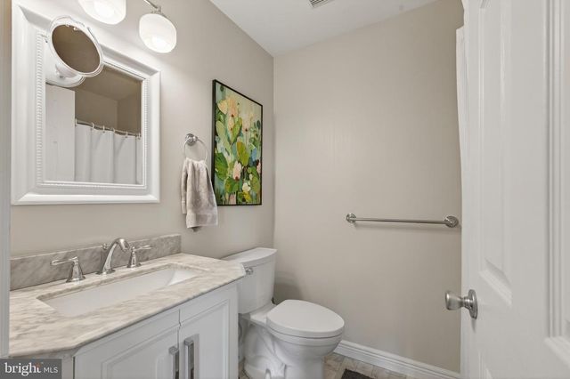 1307 CIRCLE DR, West Chester, PA 19382