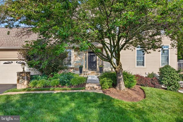 1307 CIRCLE DR, West Chester, PA 19382