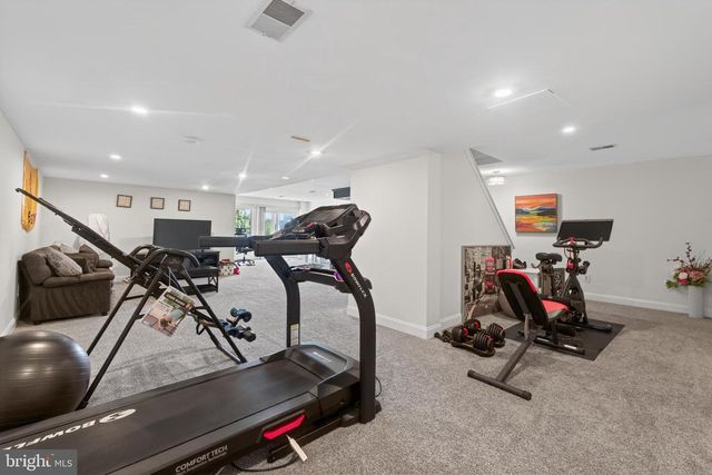 1307 CIRCLE DR, West Chester, PA 19382