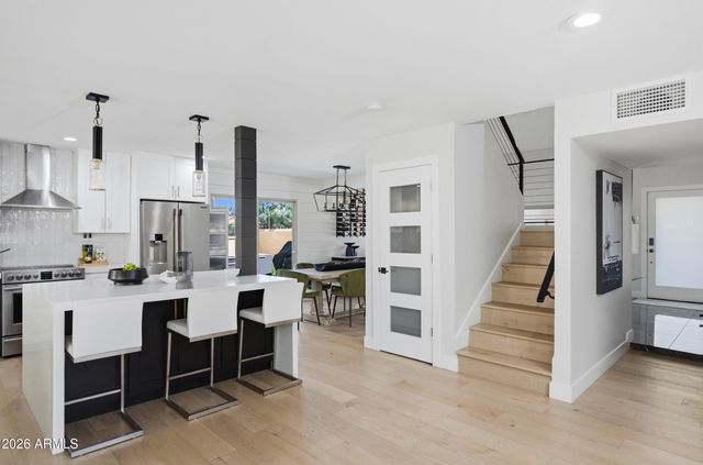 8542 N Farview Drive, Scottsdale, AZ 85258