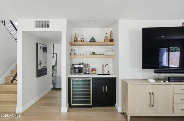 8542 N Farview Drive, Scottsdale, AZ 85258