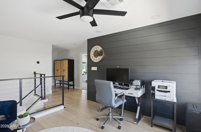 8542 N Farview Drive, Scottsdale, AZ 85258