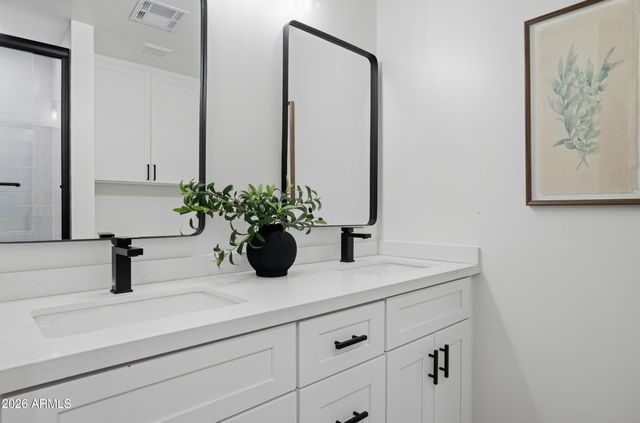 8542 N Farview Drive, Scottsdale, AZ 85258