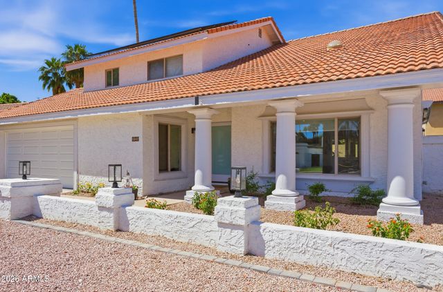 8542 N Farview Drive, Scottsdale, AZ 85258