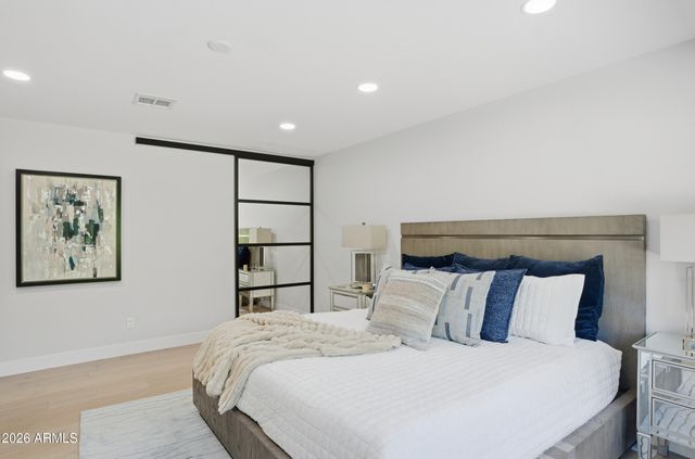 8542 N Farview Drive, Scottsdale, AZ 85258