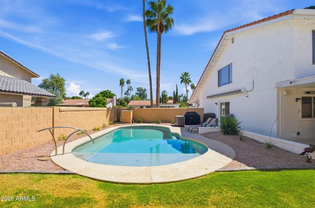 8542 N Farview Drive, Scottsdale, AZ 85258