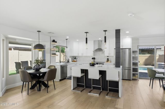 8542 N Farview Drive, Scottsdale, AZ 85258