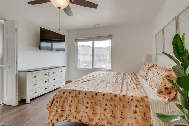 749 Quesnel DR, Virginia Beach, VA 23454