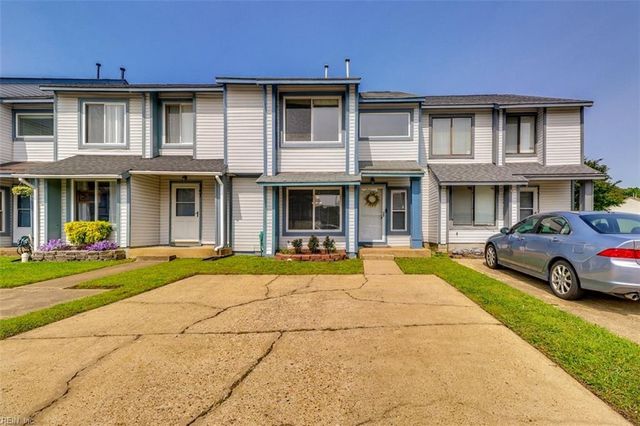 749 Quesnel DR, Virginia Beach, VA 23454