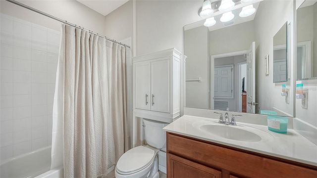 7843 MOONSTONE DRIVE 24-202, Sarasota, FL 34233