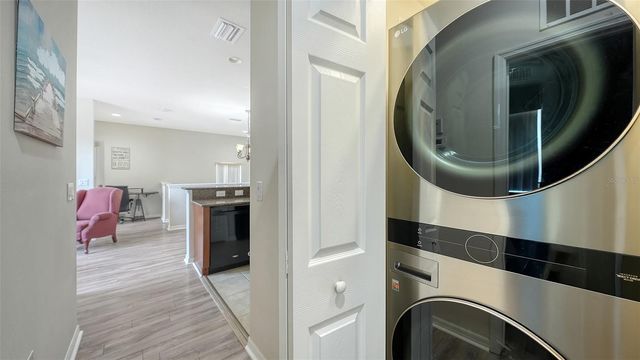 7843 MOONSTONE DRIVE 24-202, Sarasota, FL 34233