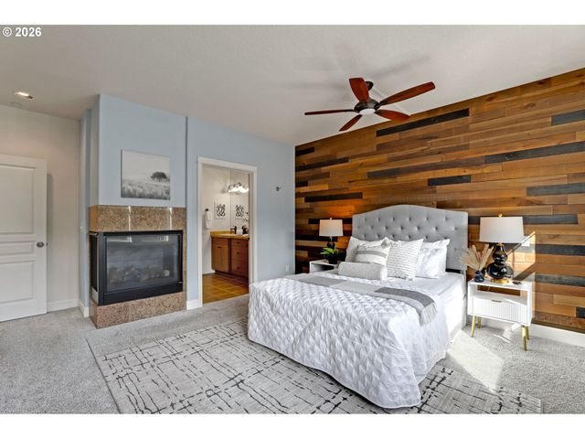 10316 Se BRISTOL Ct, Happy Valley, OR 97086