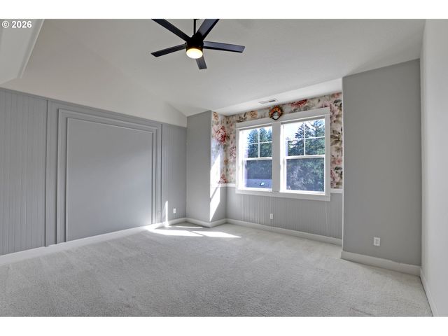 10316 Se BRISTOL Ct, Happy Valley, OR 97086