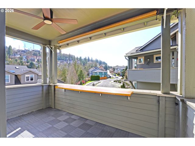 10316 Se BRISTOL Ct, Happy Valley, OR 97086