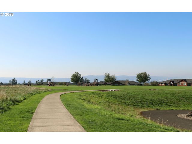 10316 Se BRISTOL Ct, Happy Valley, OR 97086