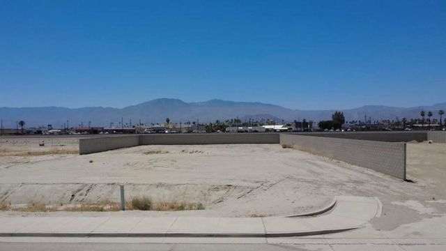 46157 Commerce Street, Indio, CA 92201