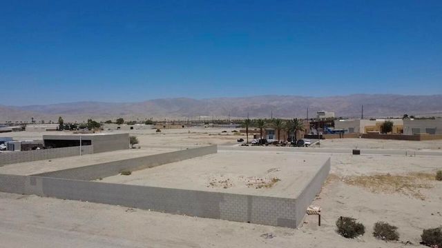 46157 Commerce Street, Indio, CA 92201