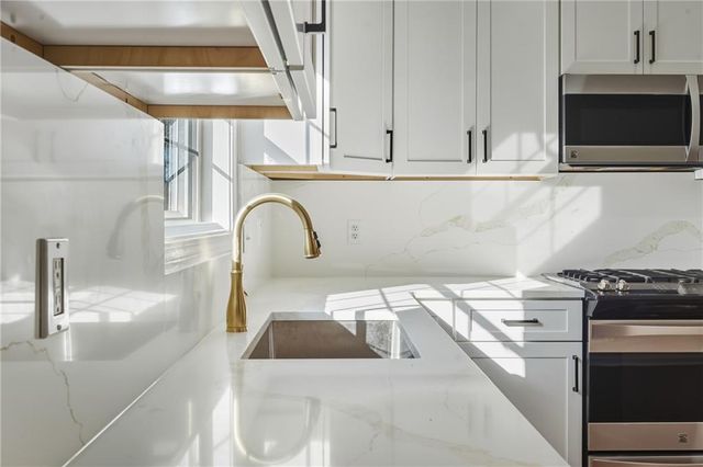 615 Amberwood Place, Euharlee, GA 30145