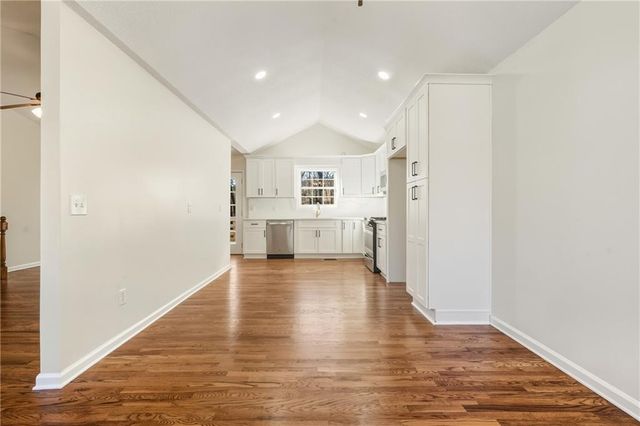 615 Amberwood Place, Euharlee, GA 30145