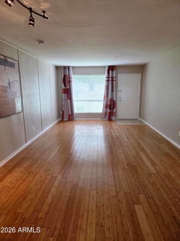 7141 N 16TH Street 2, Phoenix, AZ 85020