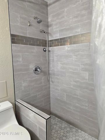 7141 N 16TH Street 2, Phoenix, AZ 85020