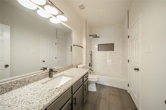 11946 Yoakum Drive, Frisco, TX 75035