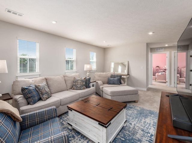 312 Quarata Drive, Delaware, OH 43015