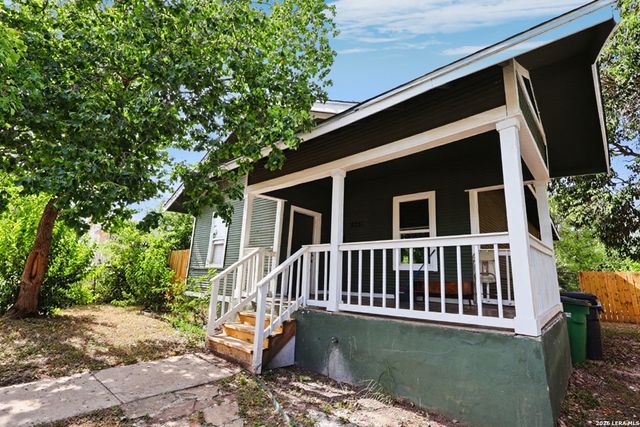 2251 BURNET ST, San Antonio, TX 78202