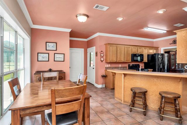 22524 La Hwy 42, Livingston, LA 70754