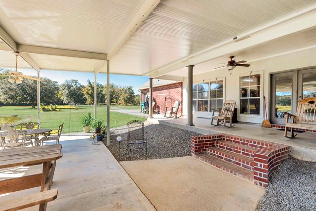 22524 La Hwy 42, Livingston, LA 70754